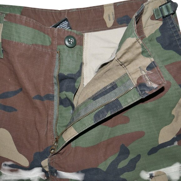 Genuine Gear Mens Cargo Pants Size 28x32 Woodland Camo M81 Hunting Fatigue S/R - Picture 3 of 10